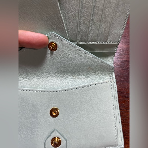 Givenchy Antigona Light Green Bifold Wallet in Box Leather - Picture 10 of 10